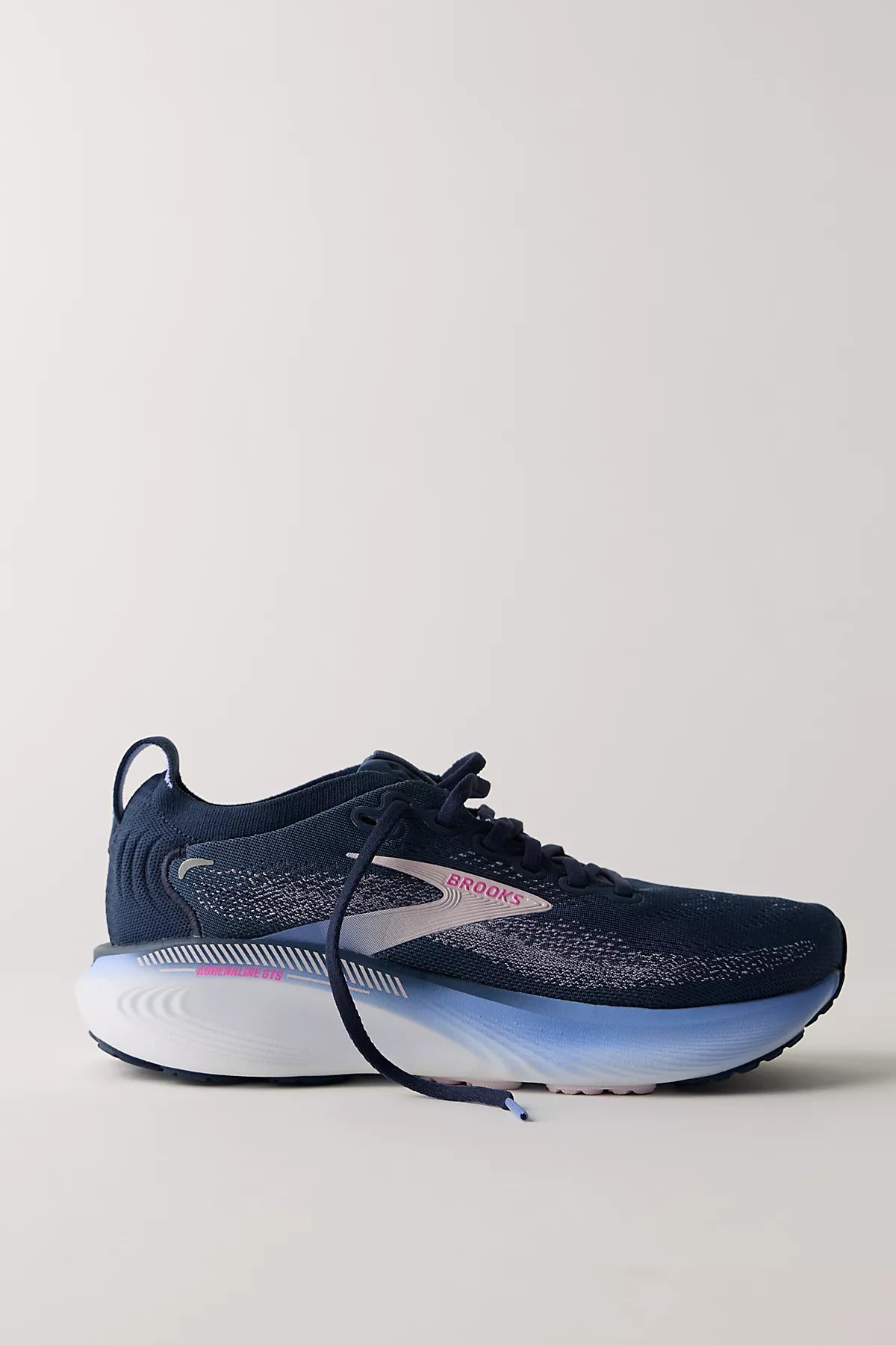 Brooks Adrenaline GTS 25 Sneakers