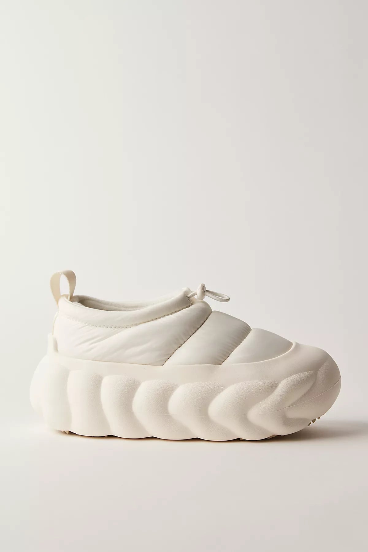Crocs Overpuff Shorty Slip-Ons