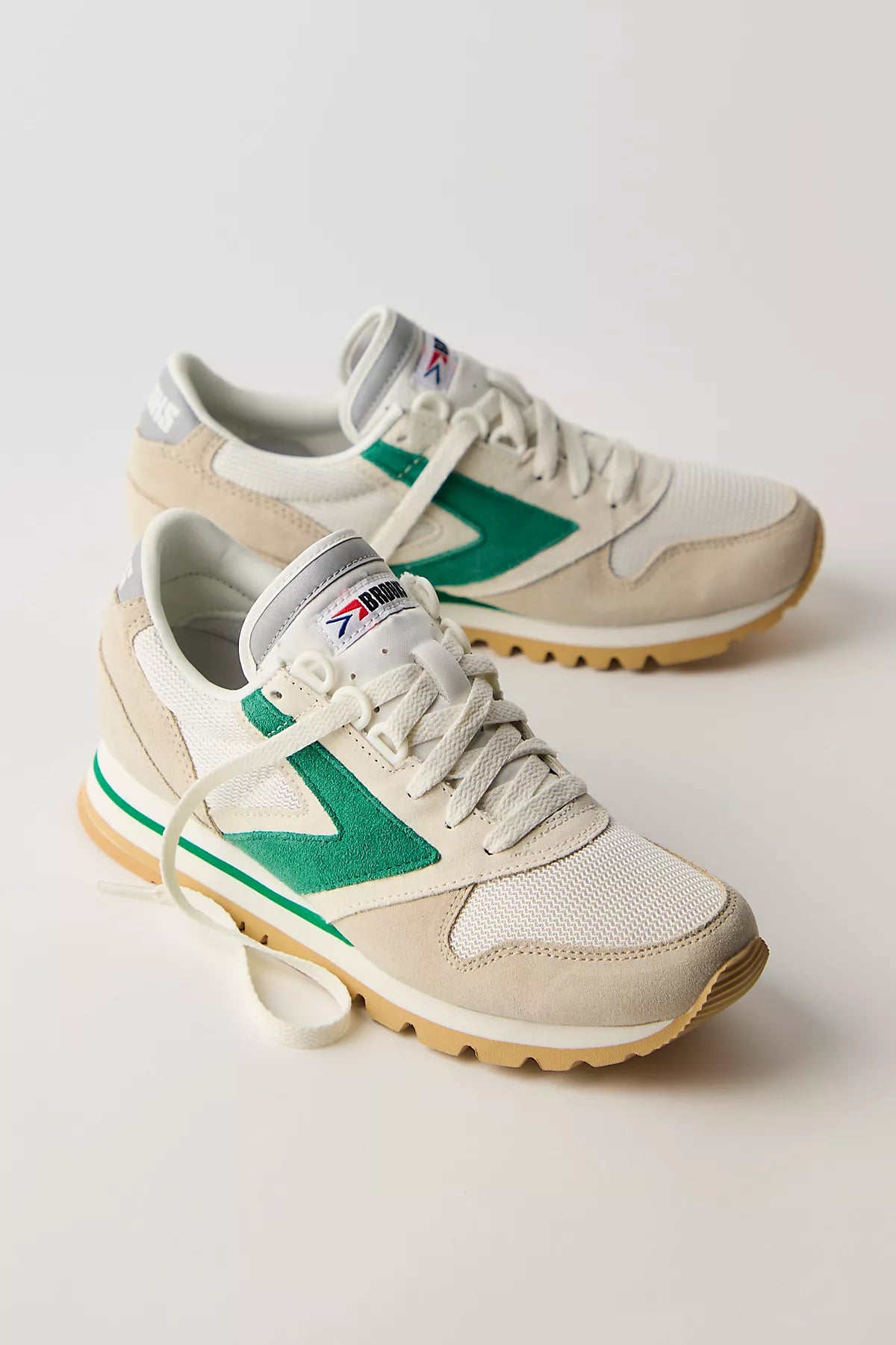 Brooks Chariot Sneakers