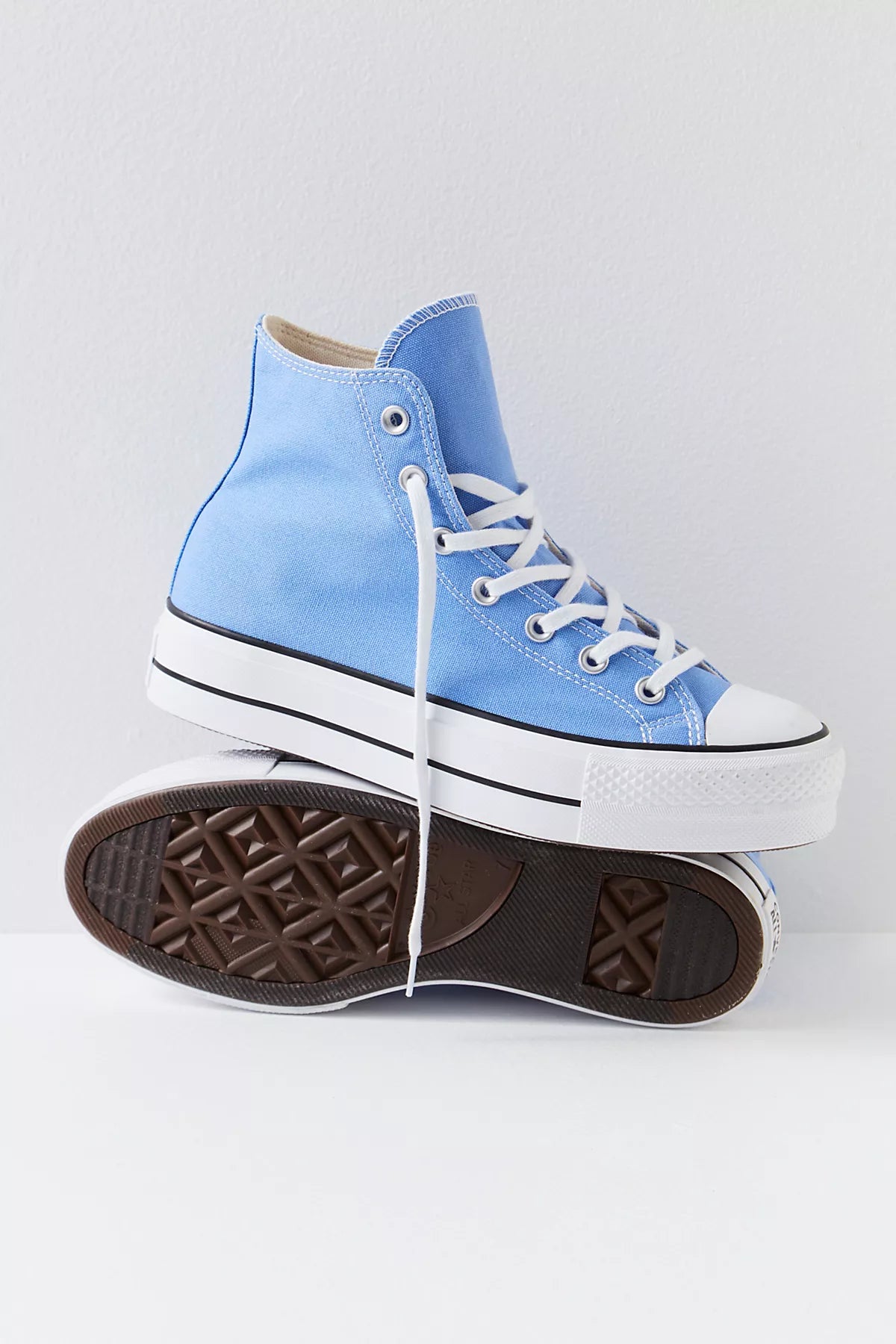 Chuck Taylor All Star Lift High-Top Sneakers