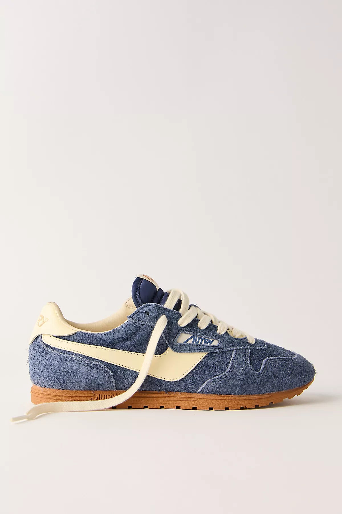 Autry Windspin Suede Low-Top Sneakers