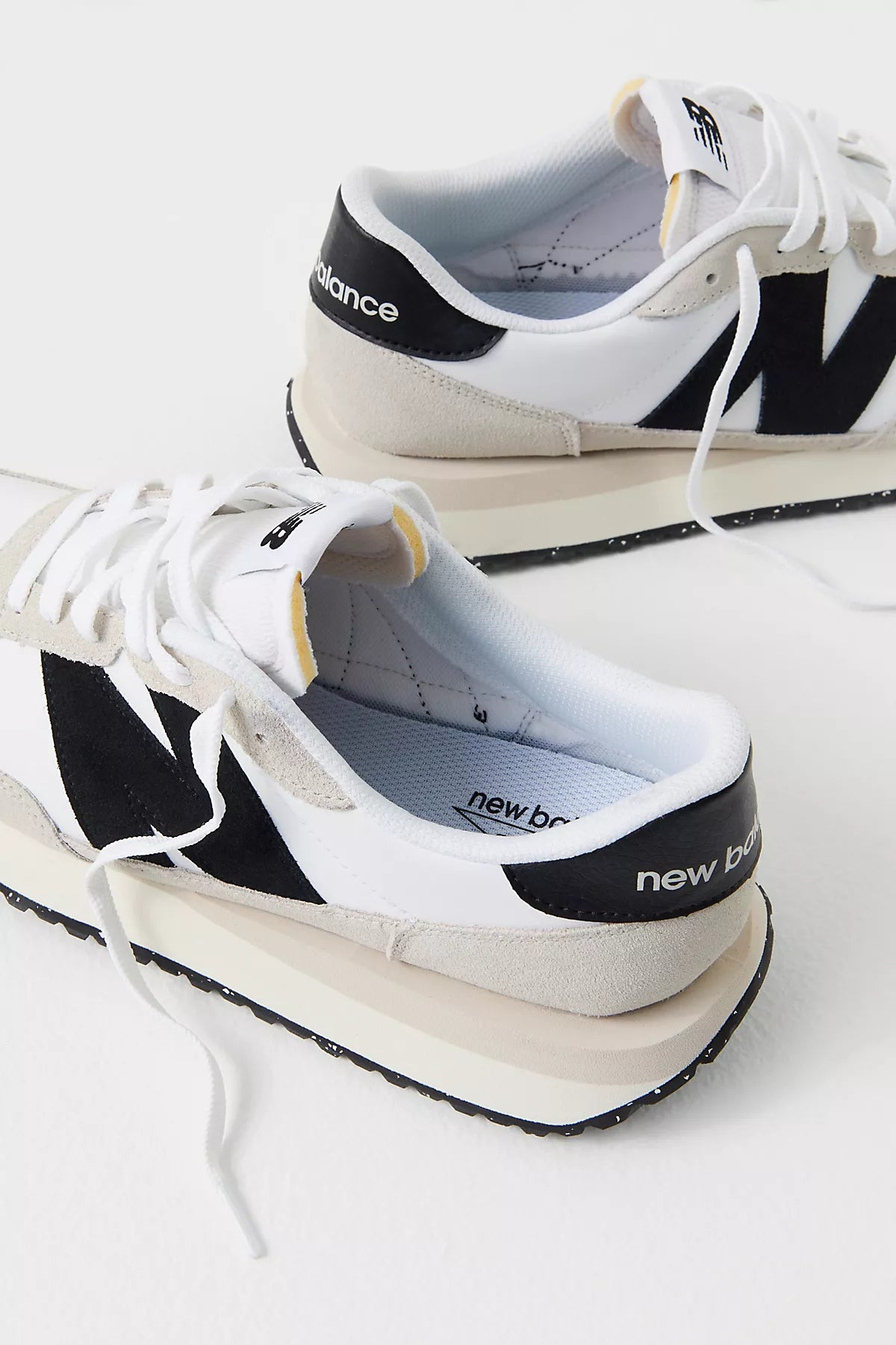 New Balance 237 Sneakers