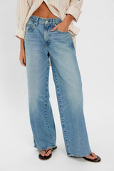 AMO Kira Wide-Leg Jeans