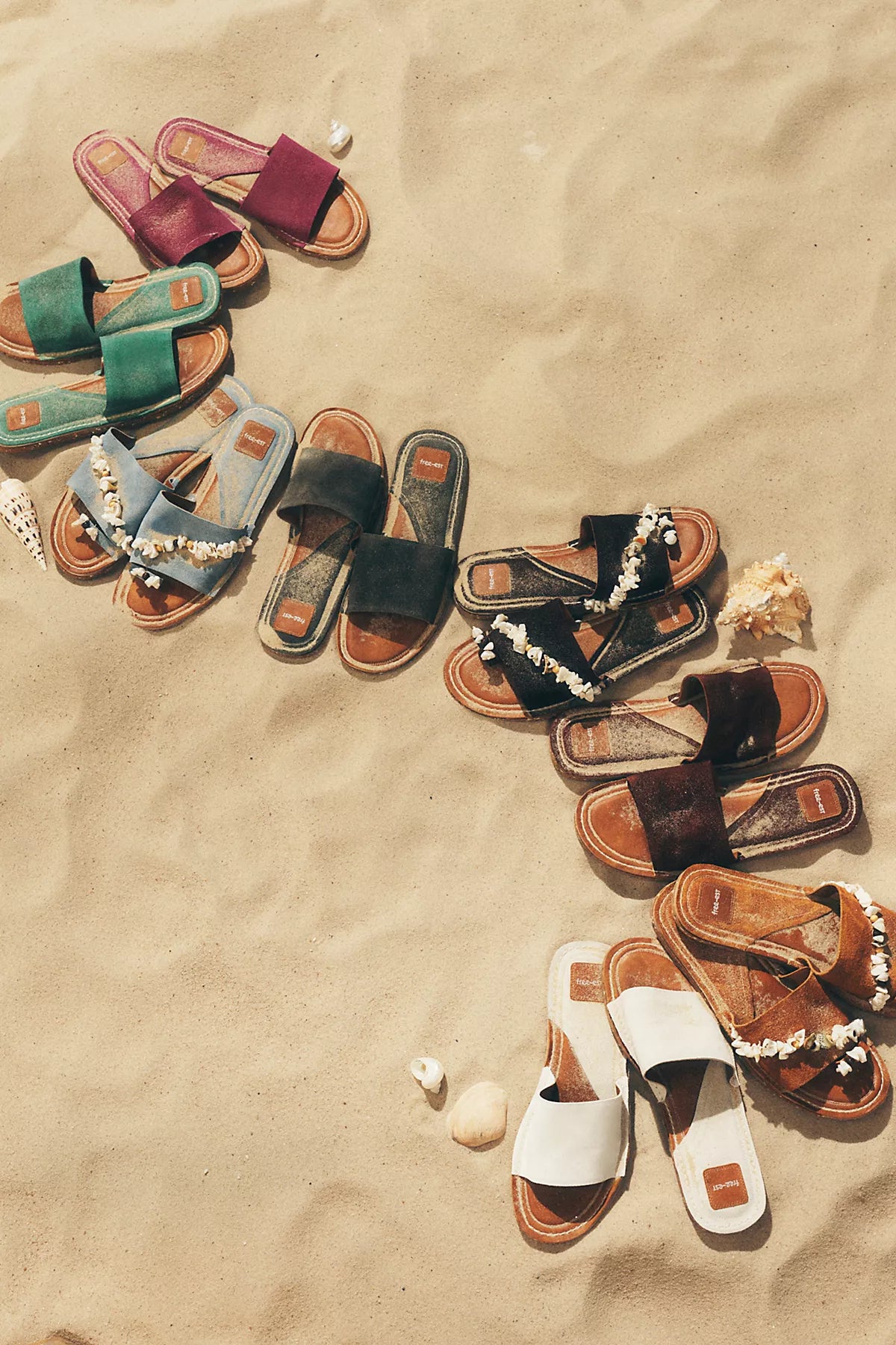 free-est Treasures Toe Ring Sandals