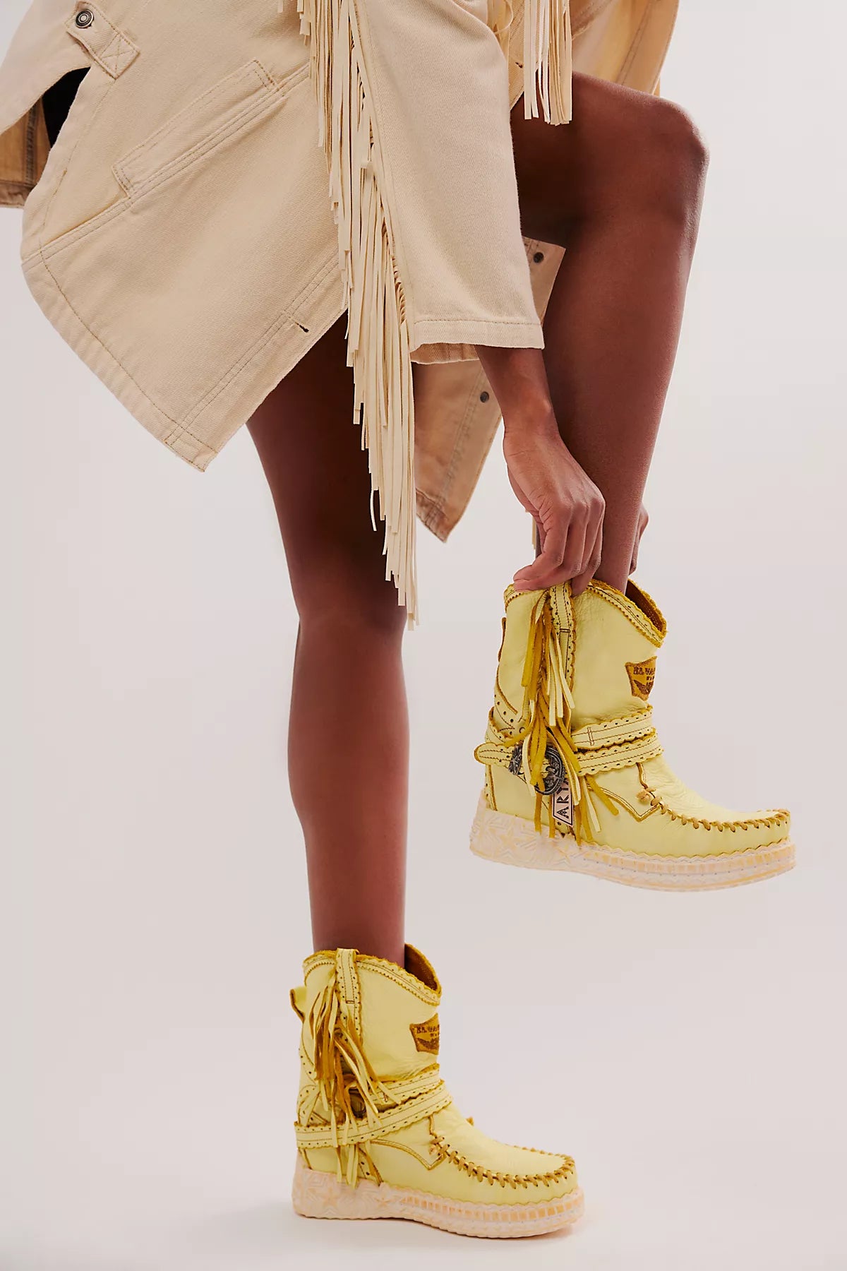 Arya Mocc Boots