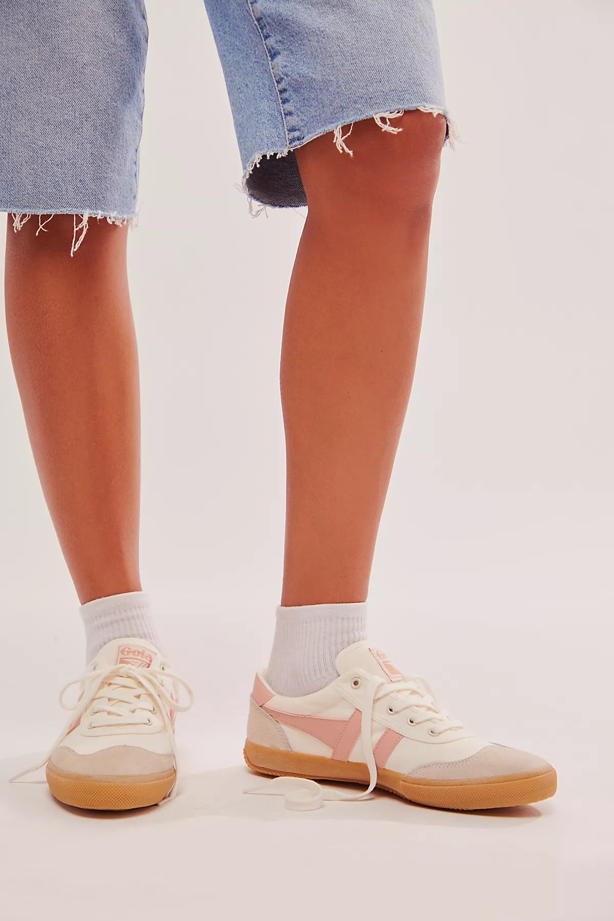 Gola Badminton Court Sneakers