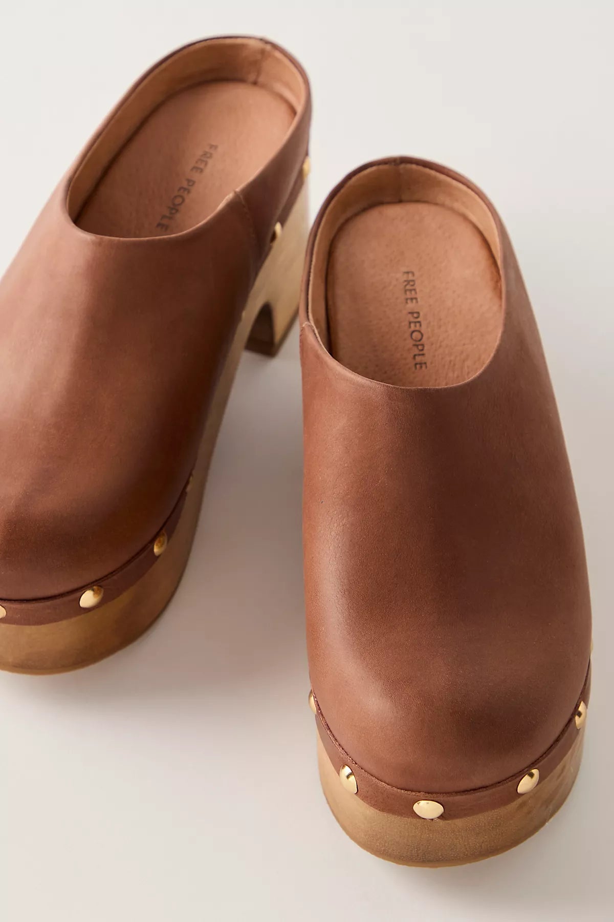 Calli Clogs