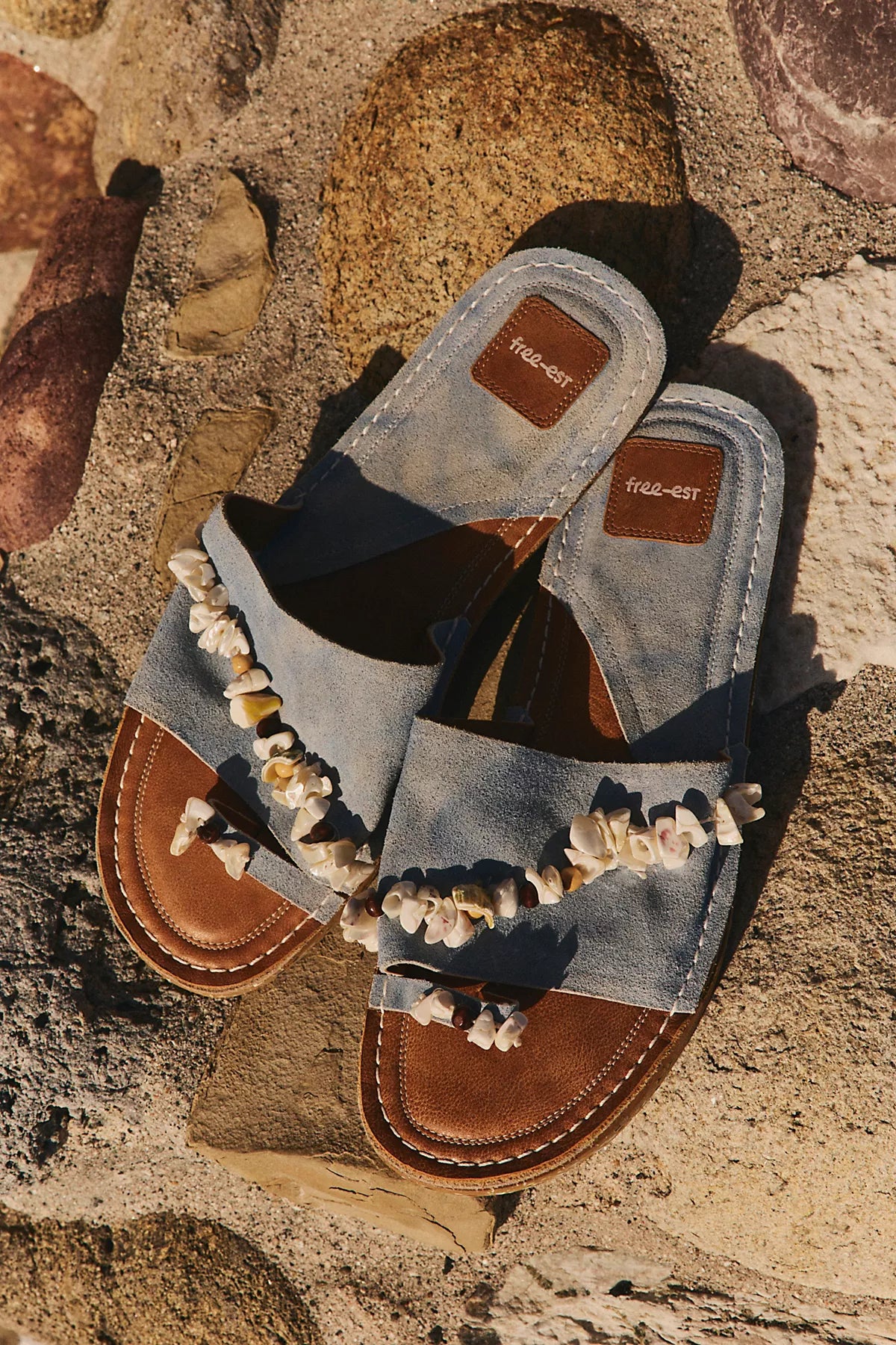 free-est Treasures Toe Ring Sandals