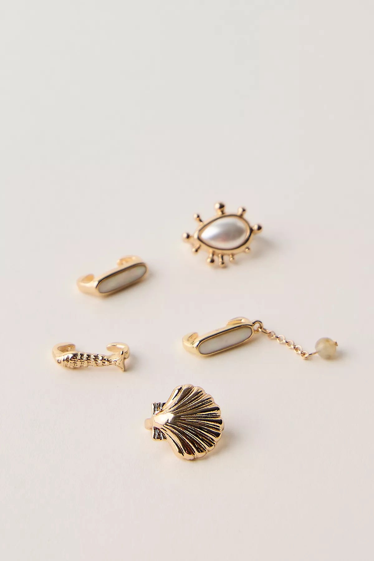 Free-est Sandal Charm Set